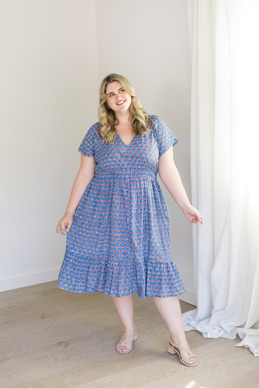 The Judy in French Blue Floral – Carla Kiley Collection